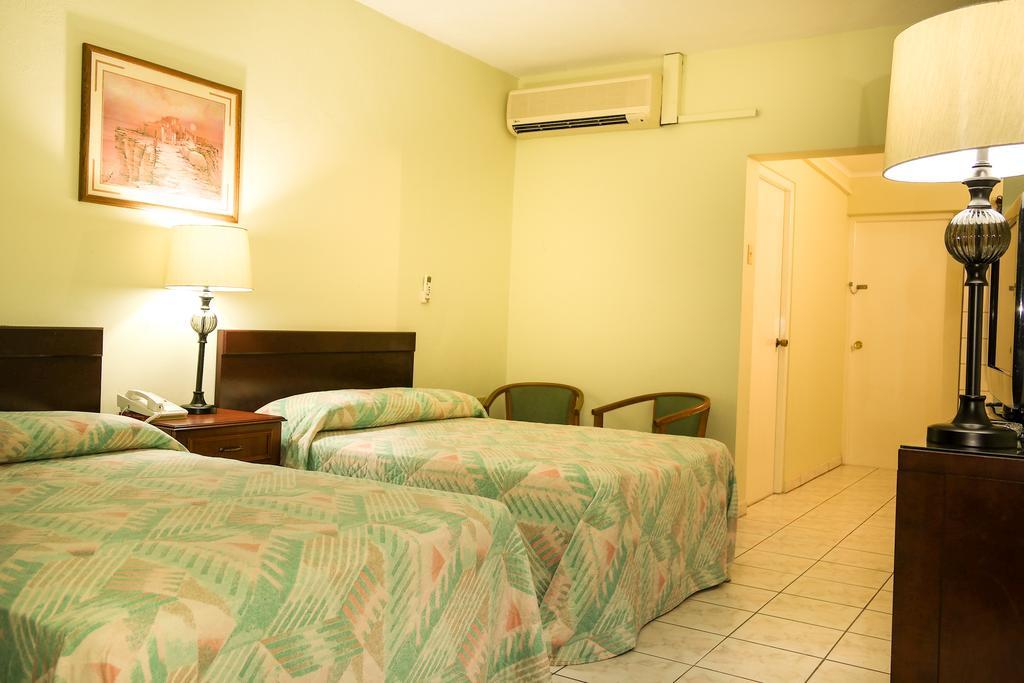 Coconut Inn Палм Бич Экстерьер фото